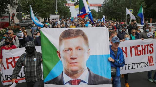 Tausende Menschen bei Protesten in Russland