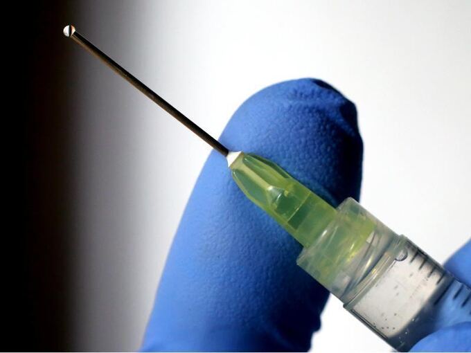 London: Absichtliche Corona-Infektion für Impfstoff-Test