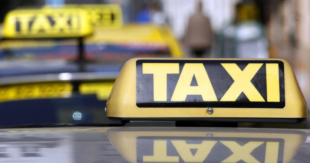 Taxi-Demo gegen Sozialdumping