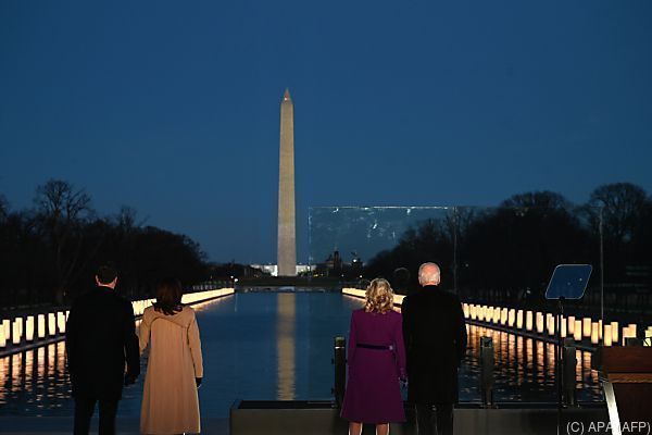 Gedenkzeremonie am Abend vor Biden-Vereidigung