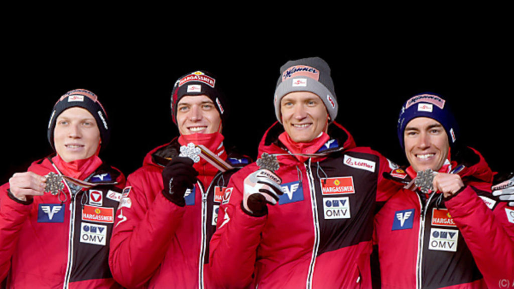 Nordische Ski-WM: ÖSV-Springer fliegen im Teambewerb zu Silber