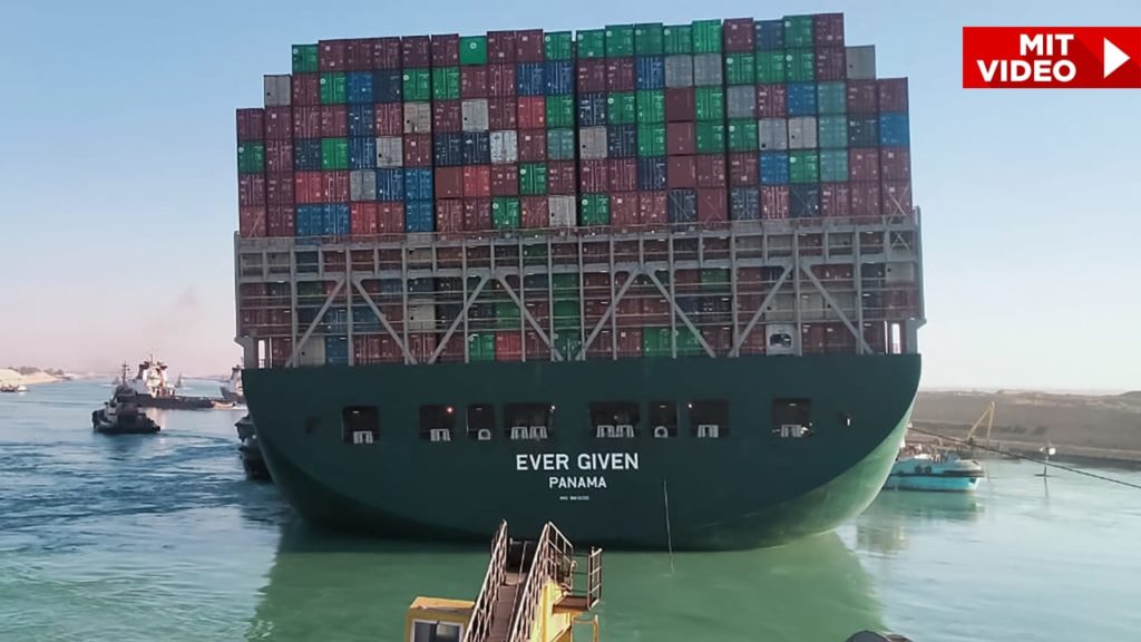 Suezkanal-Blockade: Containerschiff 