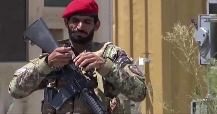 NATO-Soldaten verlassen Afghanistans Hauptmilitärbasis