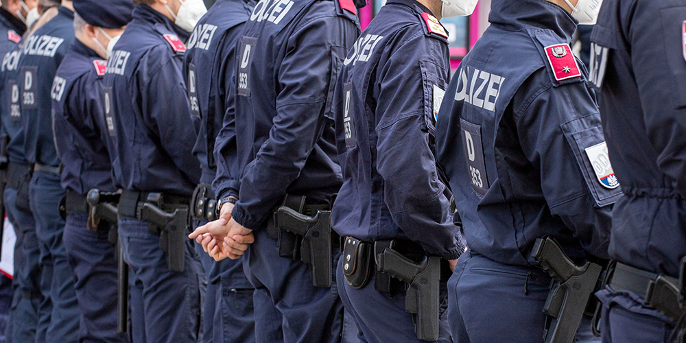 Polizeigewalt: Sechs Wiener Polizisten verurteilt