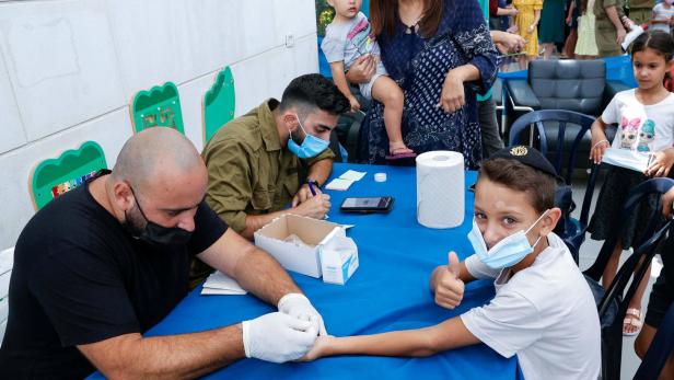 Israel: Impfung in der Schule möglich