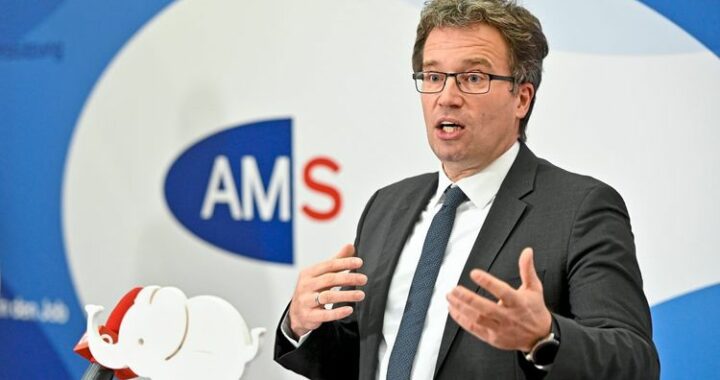 AMS-Chef Kopf erwartet bis zu 500.000 Kurzarbeiter