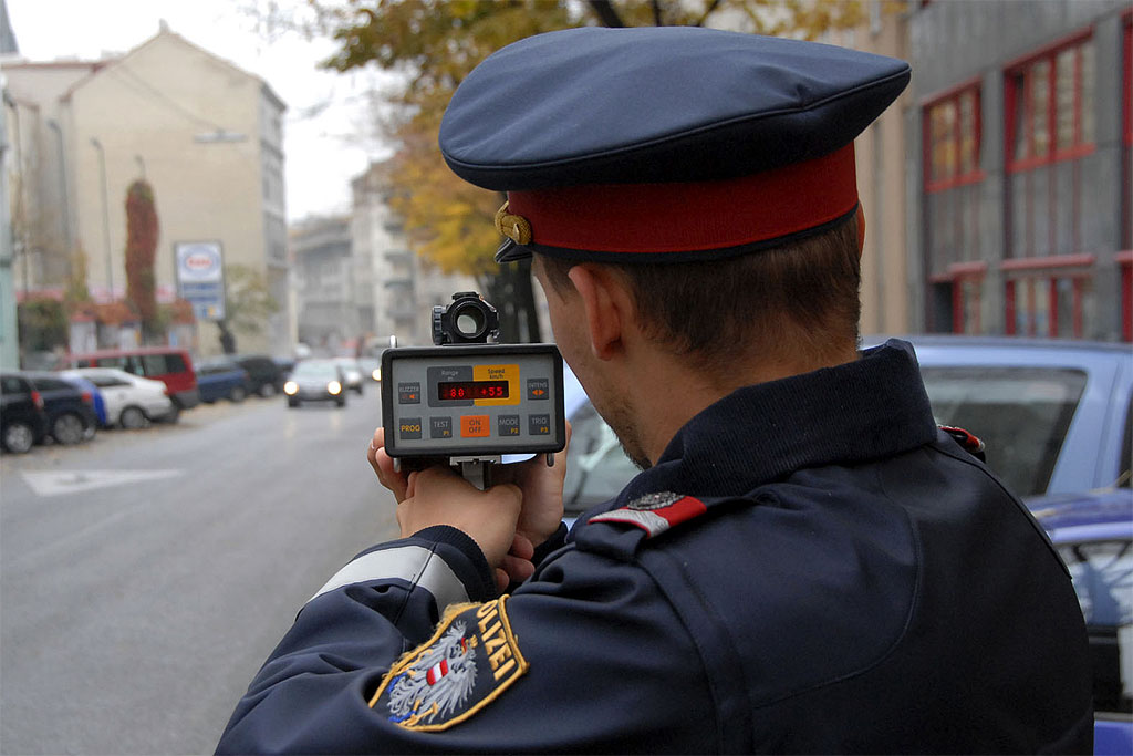 Pfingstwochenende: Polizei verstärkt Verkehrsüberwachung