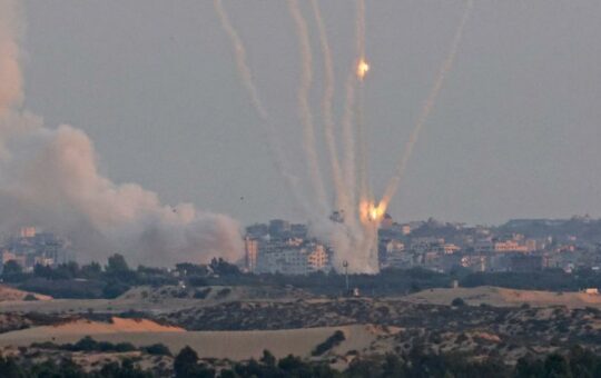 Waffenruhe im Gazastreifen hält vorerst