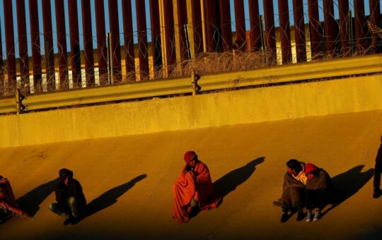 USA: Ungewöhnlich hohe Zahl an Migranten passiert El Paso