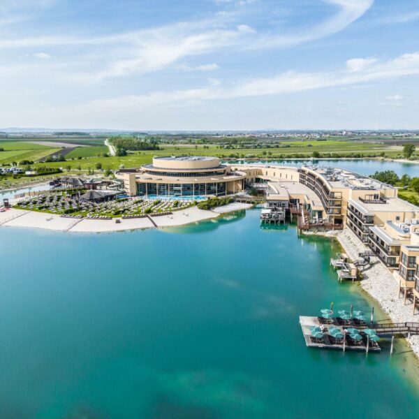 Ausbau zum Jubiläum: Martins-Therme wird erwachsen