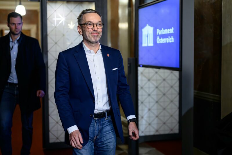 Grünes Licht vom Präsidium: Kickl lud Stocker offiziell zu Verhandlung ein