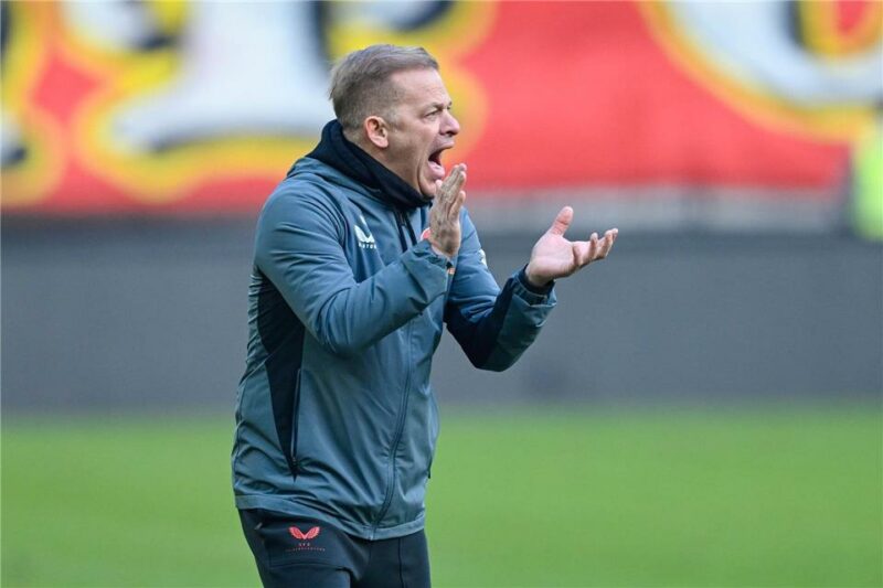 Hoffenheim-Trainer Ilzer erwartet eine “bis zum Ende schwierige Saison”