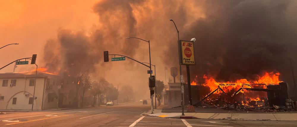 Los Angeles: Trump wirft kalifornischen Behörden “Unfähigkeit” vor