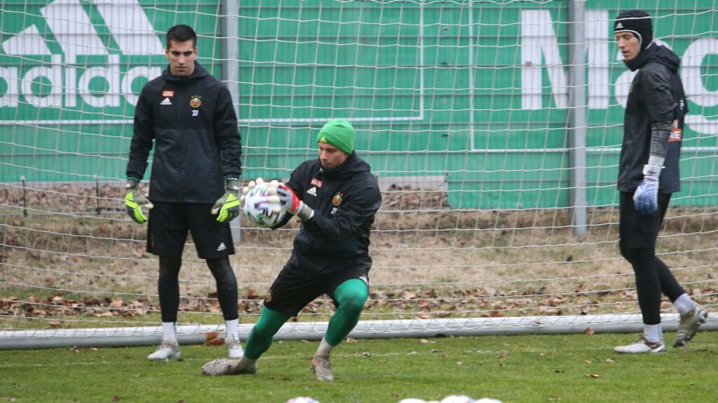 Nach Ausfall des Tormann-Talents: Rapid holt alten Bekannten zurück