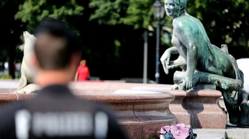 Polizei erschoss mit Messer bewaffneten nackten Mann