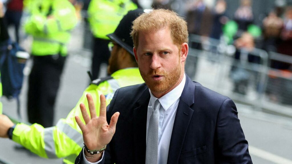 Schleppender Auftakt bei Prinz Harrys Prozess gegen die “Sun”
