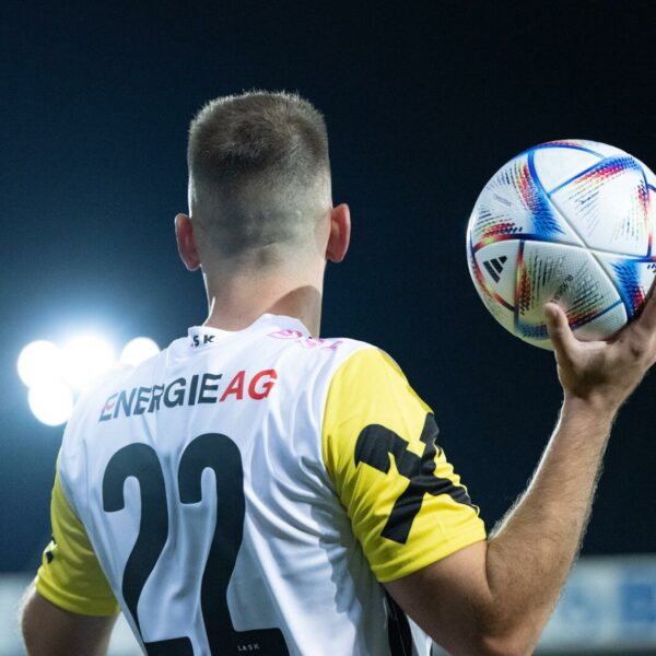 Schopp streicht drei Profis vor dem Abflug ins LASK-Trainingslager