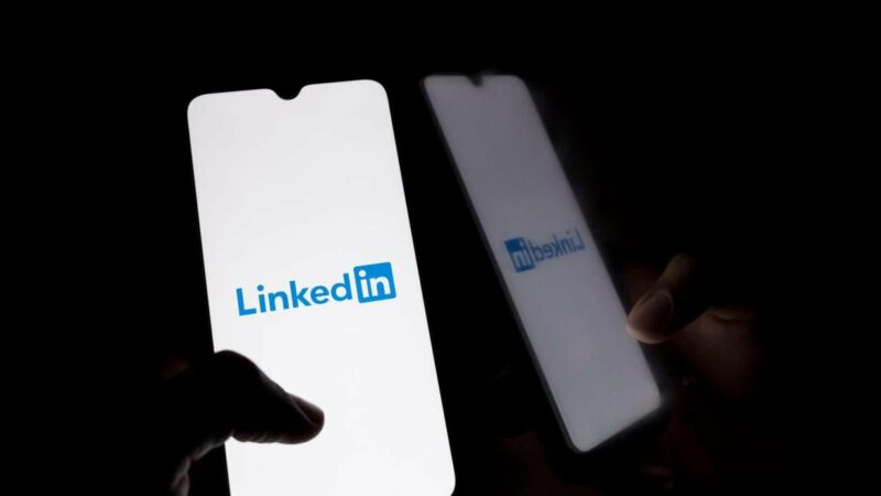 Vorwurf der Datenweitergabe für KI-Training: Klage gegen LinkedIn