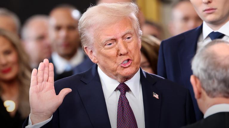 Was macht Donald Trump an Tag 2 seiner Amtszeit?