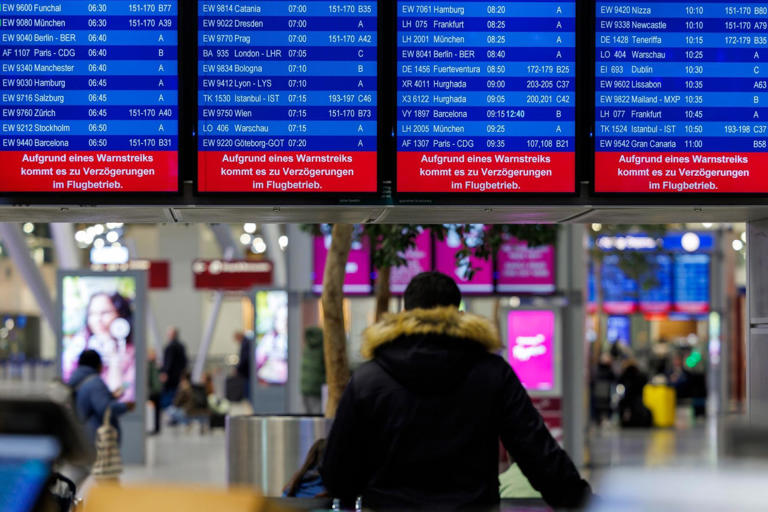 Auch Österreich betroffen: Am Montag Streiks an großen deutschen Flughäfen
