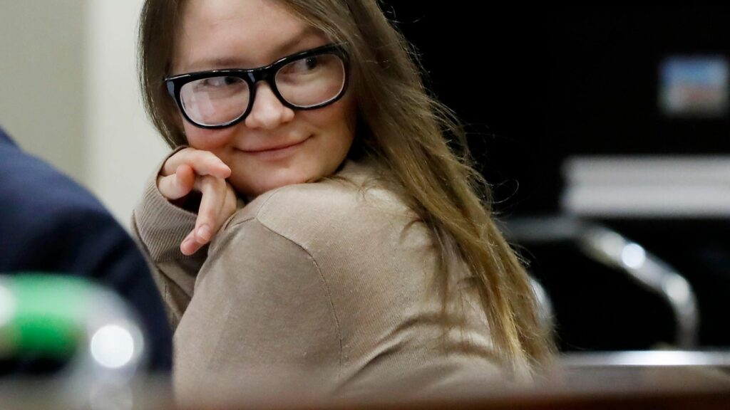 Betrügerin machte mit einfachem Kreditkartentrick 15 Jahre gratis Urlaub