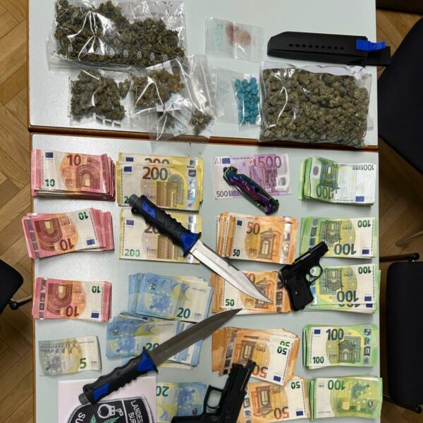 Drogenring im Burgenland zerschlagen: Polizei nimmt 5 Dealer fest
