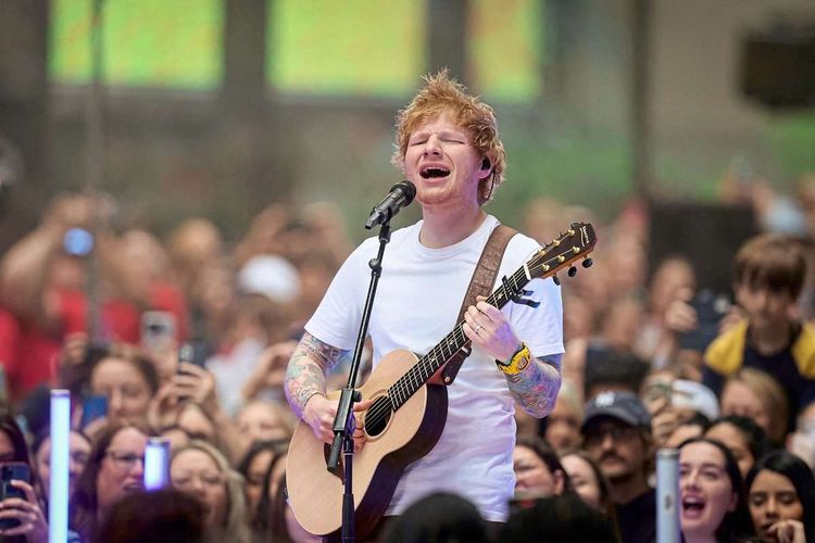 Ed Sheeran fordert Millionen für musikalische Bildung von Kindern Ed Sheeran fordert Millionen für musikalische Bildung von Kindern
