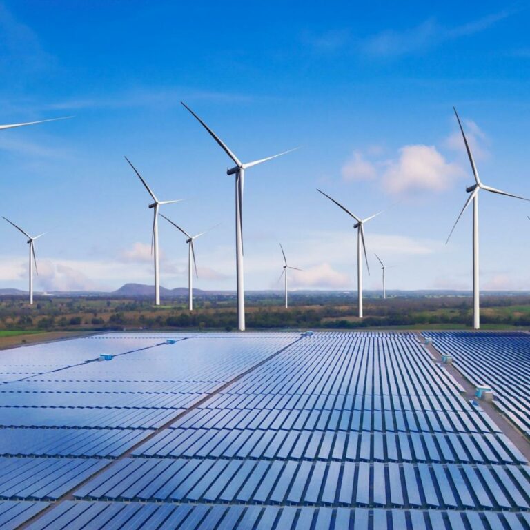 Erneuerbare Energie im Burgenland: Schneller Ausbau, sichere Netze