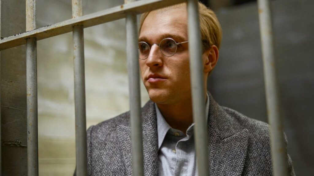 Filmkritik zu “Bonhoeffer”:  Gewissen, Mut und Thriller