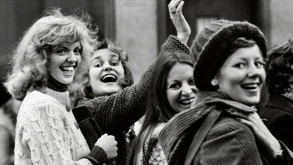 Filmkritik zu “Ein Tag ohne Frauen”: Der Tag, als sich isländische Frauen freinahmen