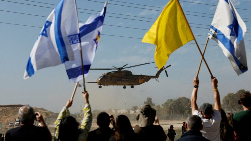 Freigelassene Hamas-Geisel: “Habe zu Gott geschrien, mich rauszuholen”