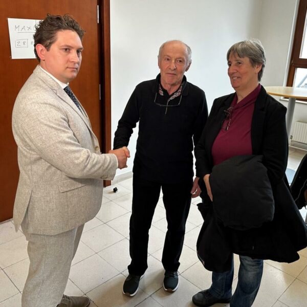 Frieden hielt nicht lange: Neue Aufregung im Streit um Hahn in Perchtoldsdorf