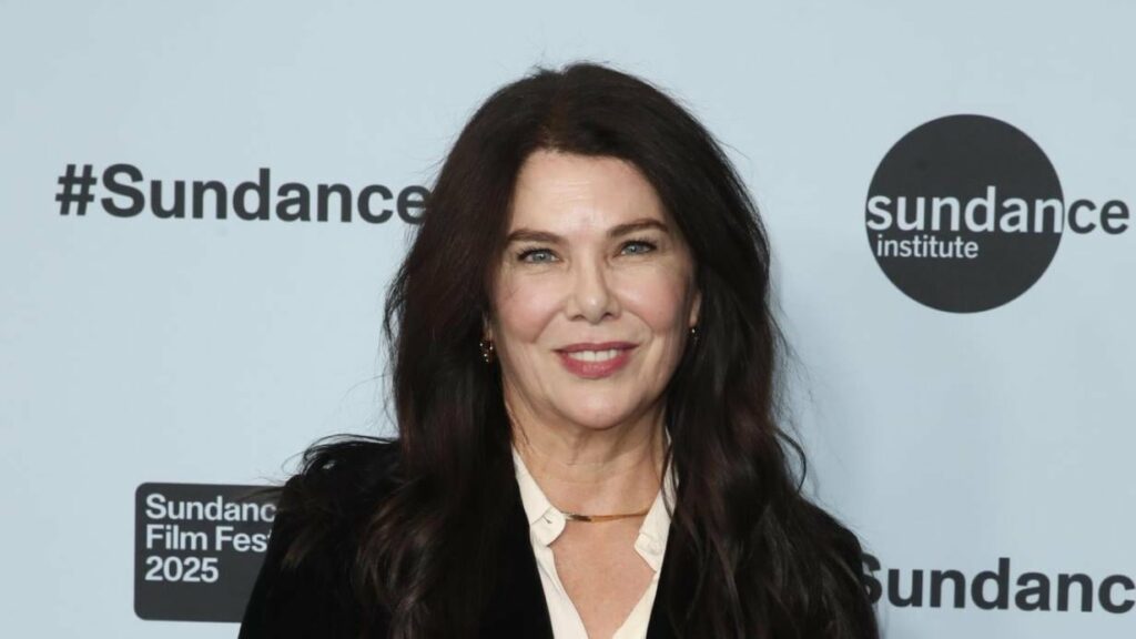 “Gilmore Girl” Lauren Graham lässt in Podcast Baby-Bombe platzen