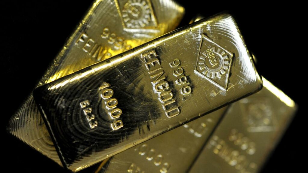 Gold steigt erstmals über die 3.000-Dollar-Marke