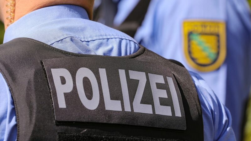 Großaufgebot der Polizei verhinderte rechtsextremes Konzert