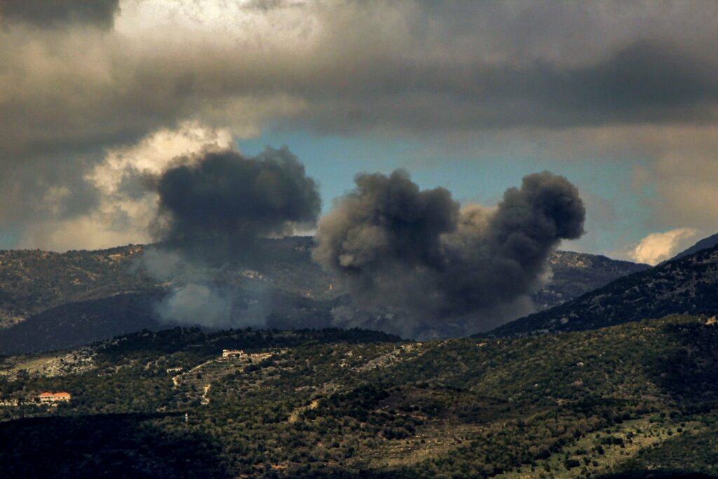 Israel greift nach Raketenbeschuss Hisbollah im Libanon an Israel greift nach Raketenbeschuss Hisbollah im Libanon an