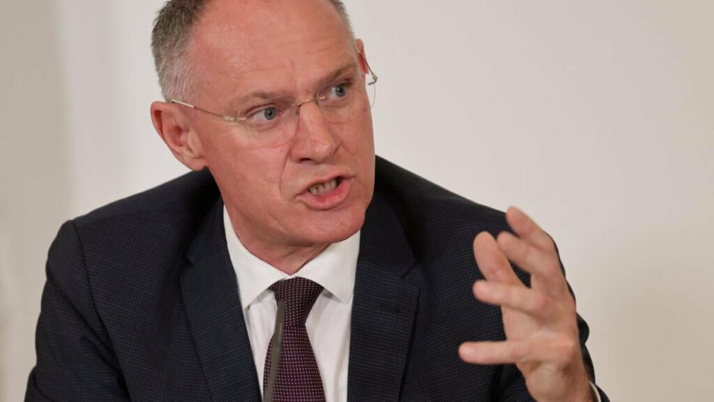 Karner bleibt dabei: “Ab jetzt ist der Familiennachzug gestoppt”