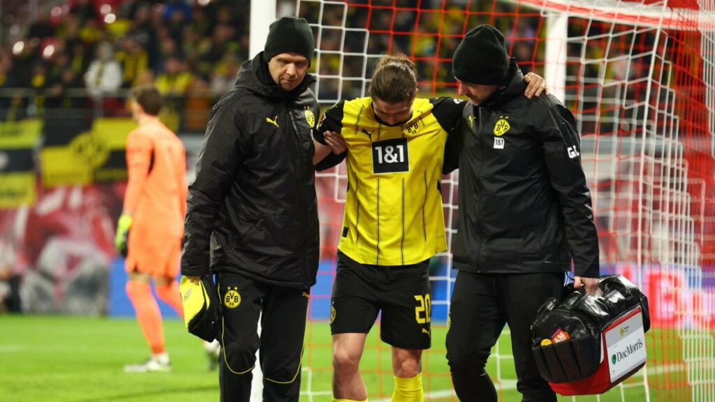 Marcel Sabitzer verletzt sich im Topspiel Leipzig gegen Dortmund