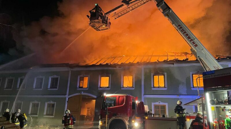 NÖ: Brandkatastrophe vernichtete Bauernhof