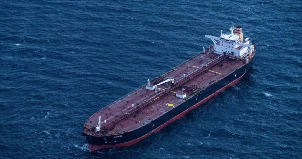 Öltanker in Flammen: 32 Verletzte bei Schiffskollision in der Nordsee