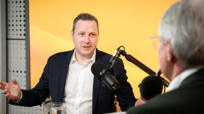 Rosenkranz abwählen? FPÖ-Generalsekretär Schnedlitz: “Das ist ja absurd”