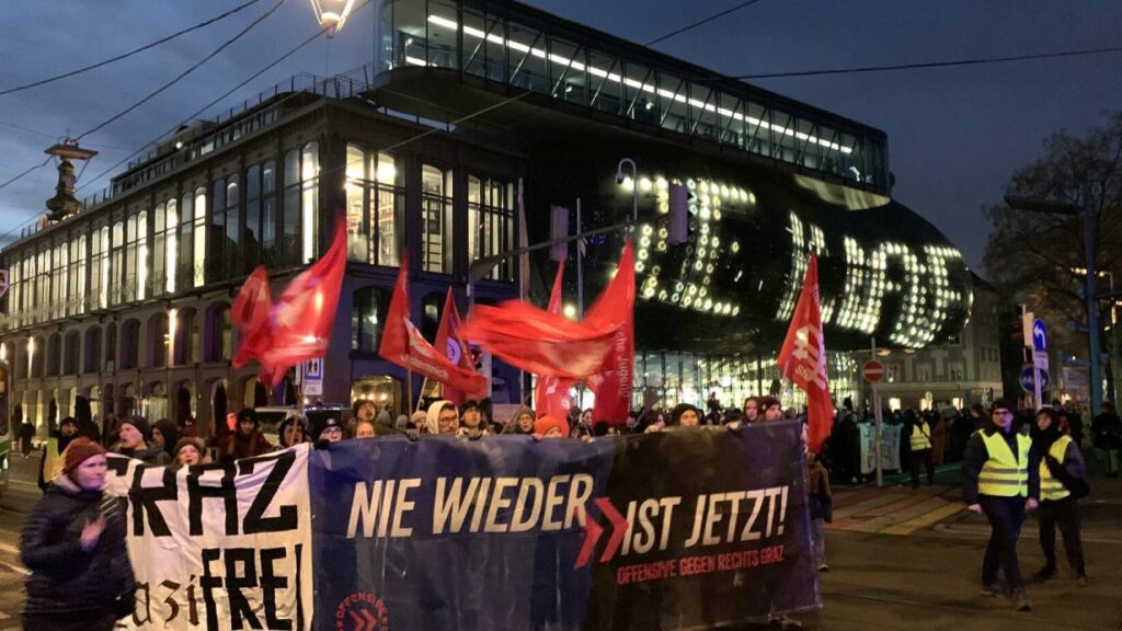 Sieben Festnahmen nach Angriff auf Akademikerball-Besucher in Graz