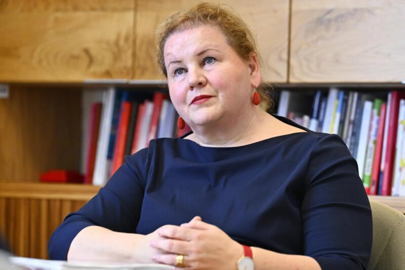 Sozialministerin Korinna Schumann: “Bitte, lassen Sie sich impfen”