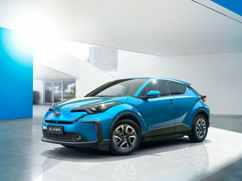 Toyota bringt den C-HR als Elektroauto
