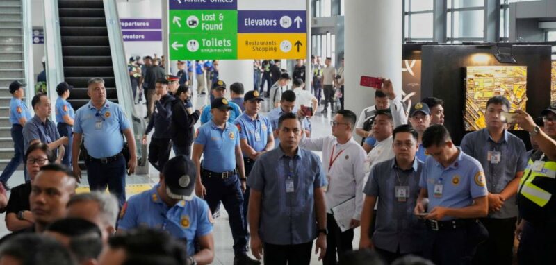 Verhafteter Duterte: Auf dem Weg nach Den Haag