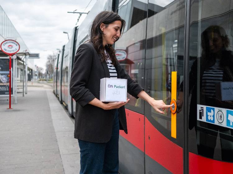 Wiener Bim-Fahrgäste liefern Pakete aus: Testphase gestartet
