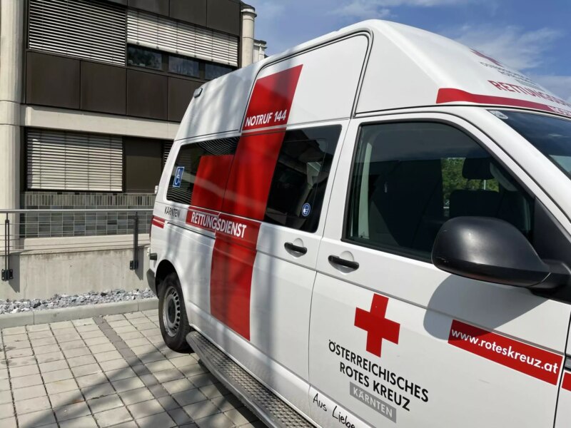 Zehnjährige nach Auffahrunfall in Kärnten im Spital