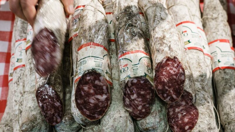 106 Millionen Tiere jährlich: Fleisch-Jahresmenge jetzt schon verbraucht