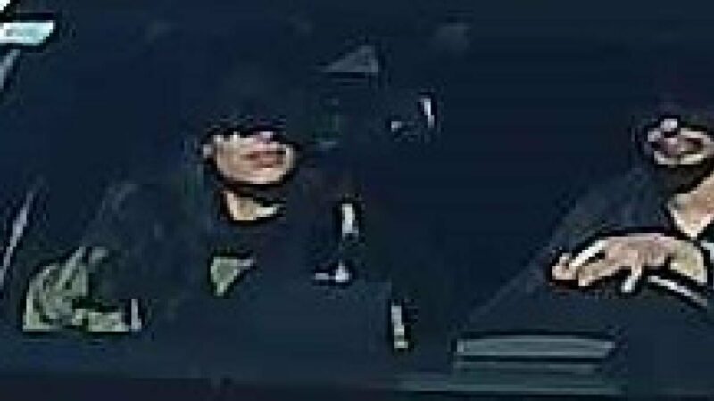 Auto geknackt: Polizei sucht mutmaßliches Einbrecher-Duo in Wien