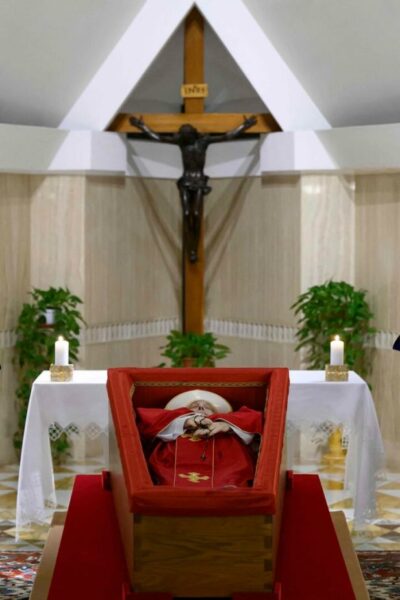 Begräbnis von Papst Franziskus findet am Samstag um 10 Uhr statt